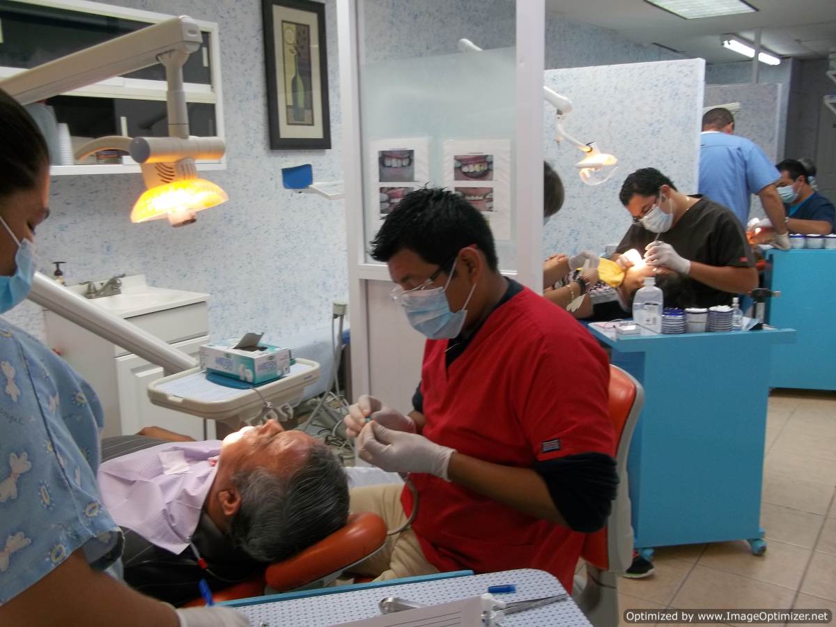 Rieviews for Dental Artistry Cosmetic Dentist in Nuevo Progreso,Mexico