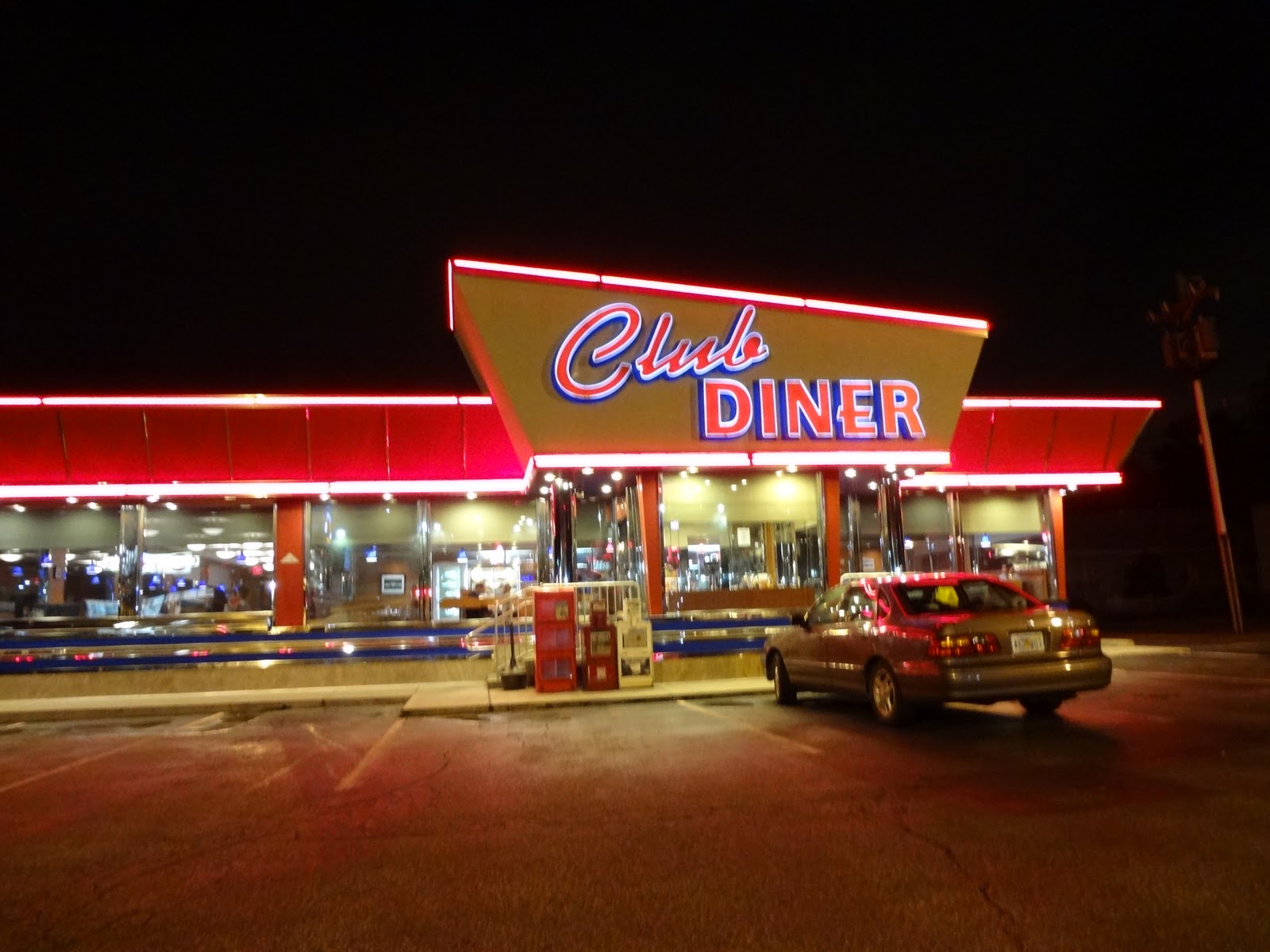 A Tale of Two Spoons Club Diner