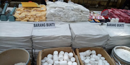 Seorang Jaksa Selundupkan Pil Koplo di Lapas Kedungpane Semarang