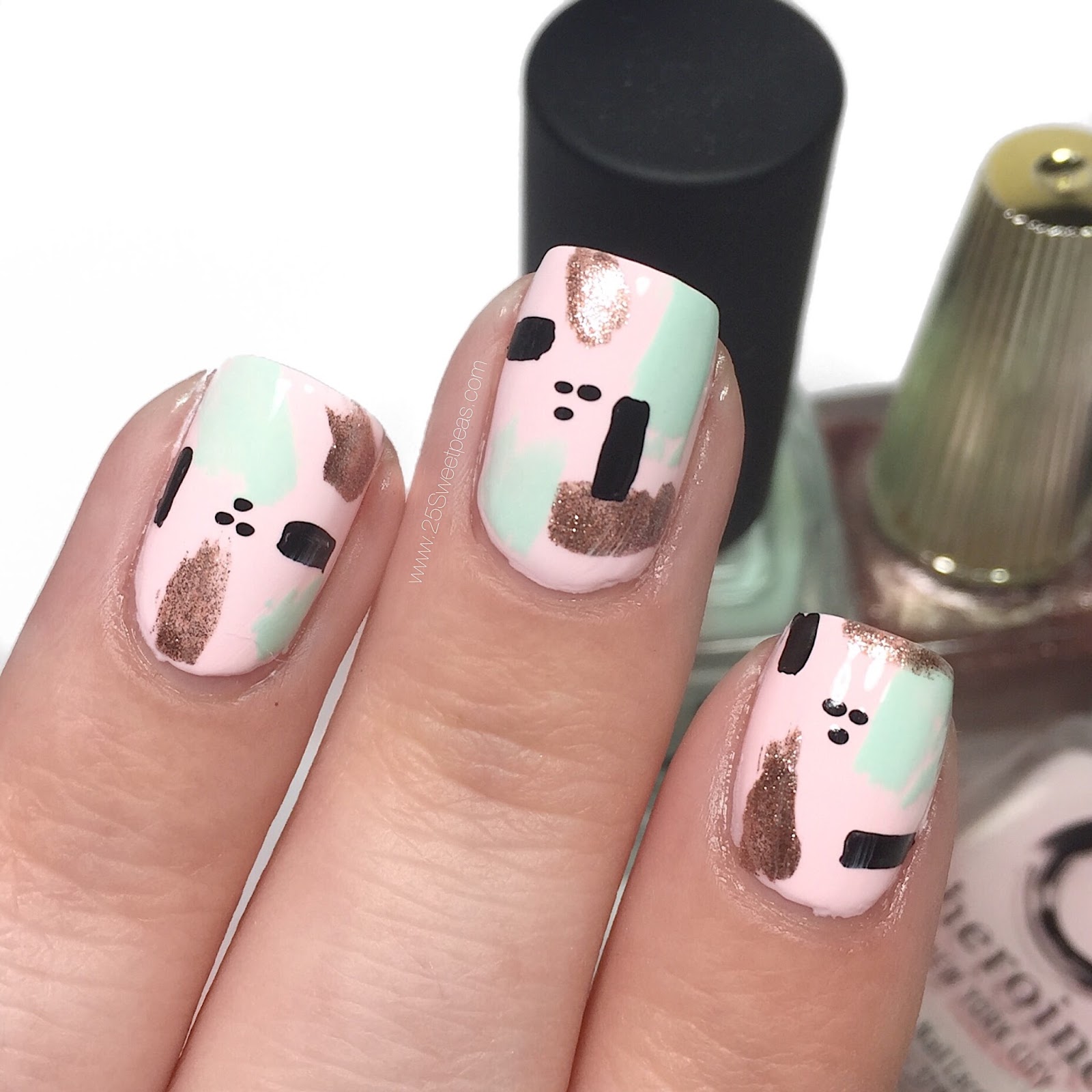 Quick and Easy Abstract Nail Art — 25 Sweetpeas