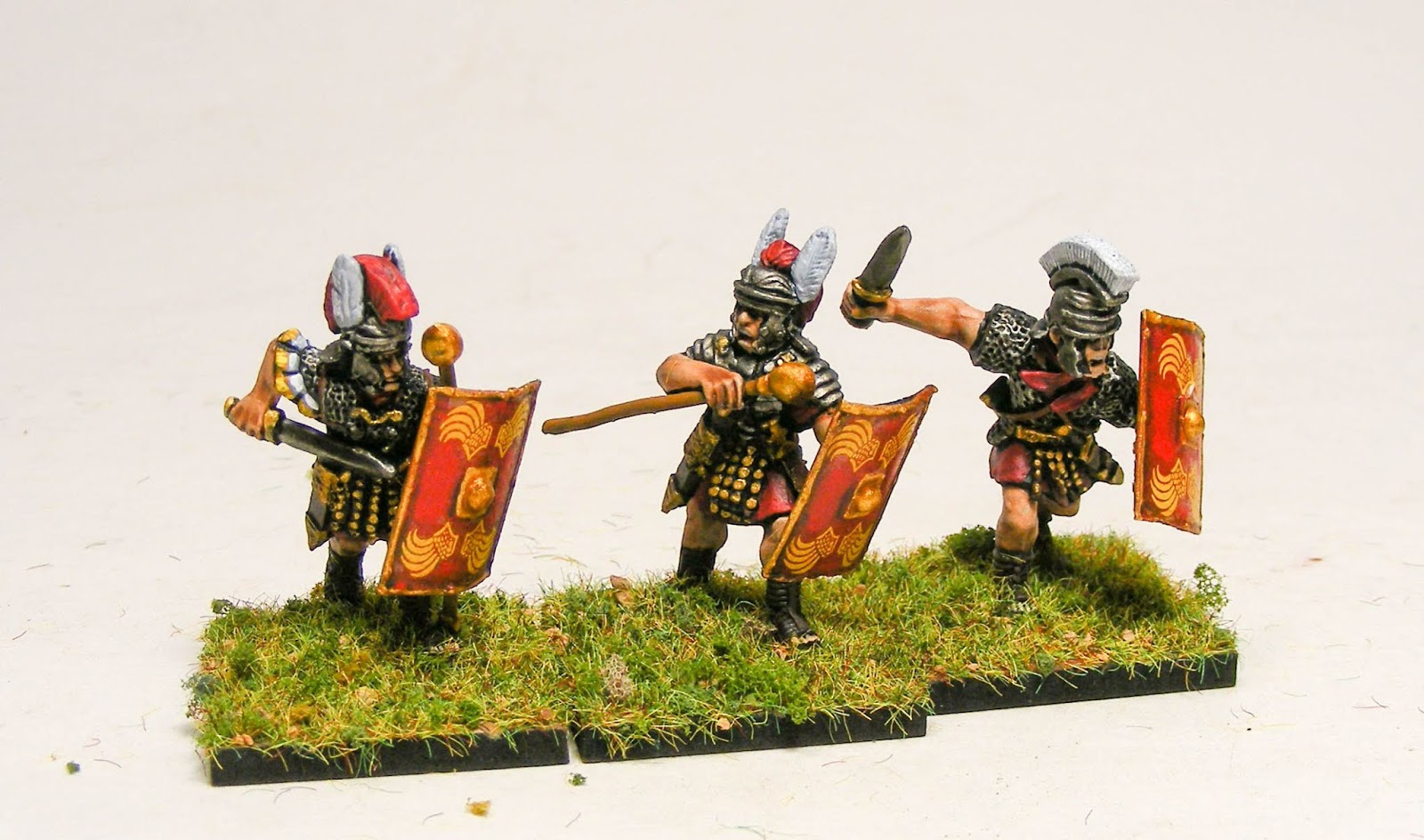 Evil Bob's Miniature Painting: 28mm Caesarian Roman Army