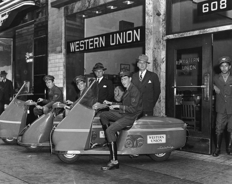 scooter-1940s-02.jpg