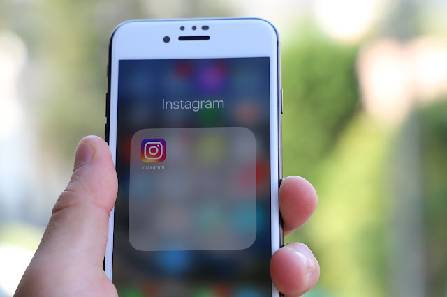 Instagram clarifies that it's not limiting the reach of posts