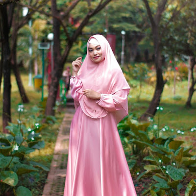 Pink Dress Captions,Instagram Pink Dress Captions,Pink Dress Captions For Instagram
