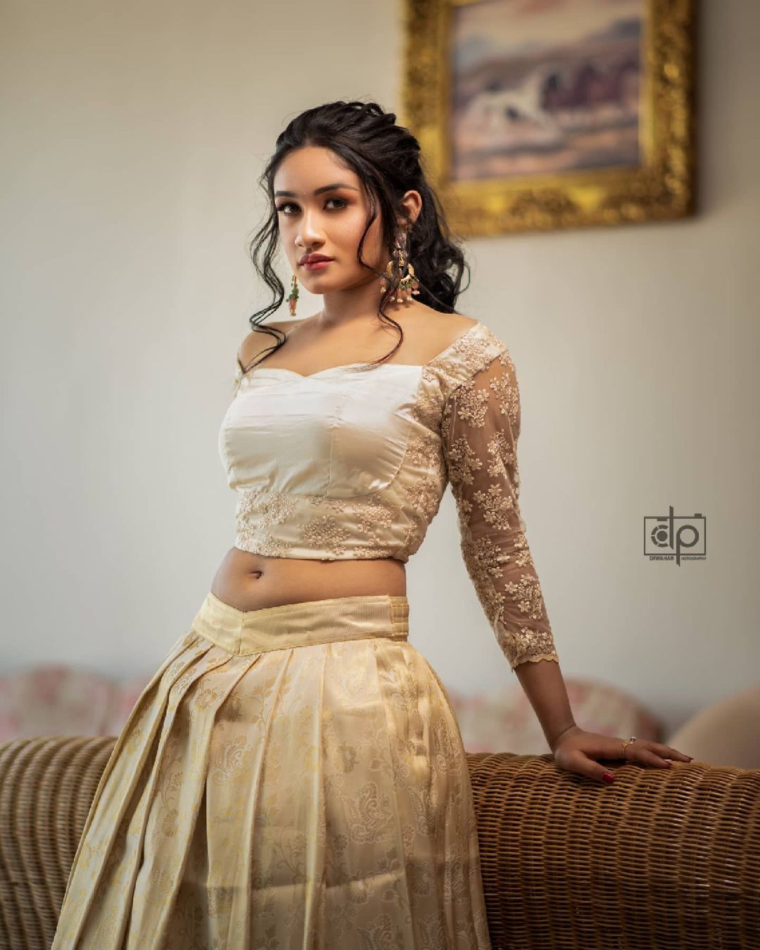 Actress Raveena Daha in Beautiful Bridal Photos Raveena-daha-2
