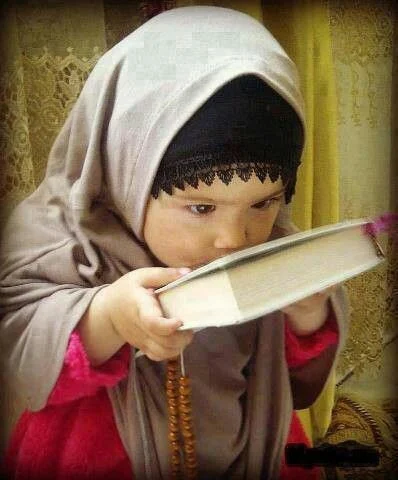 Quran Pics With Girls