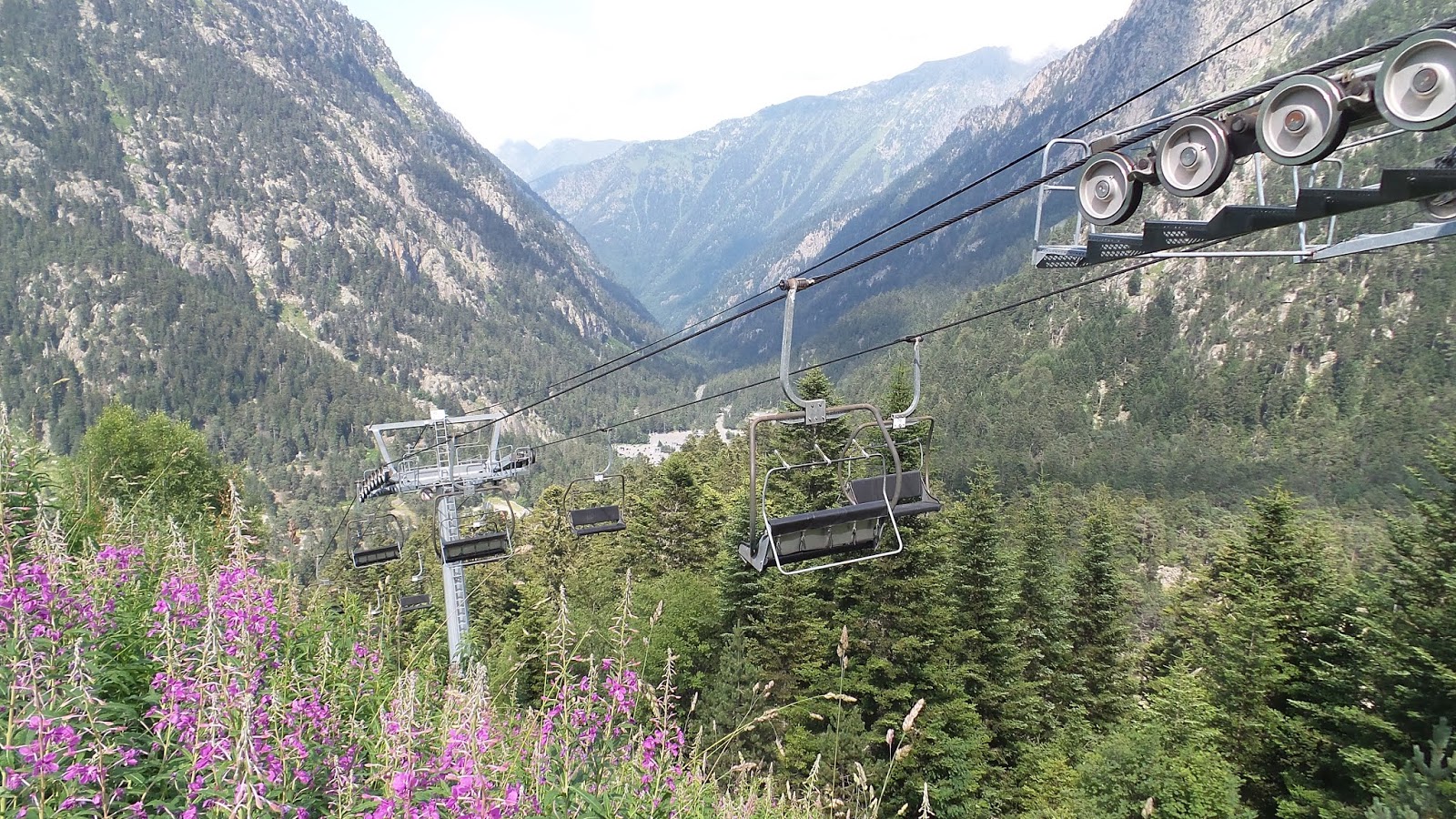 VIAGGIARE SEMPRE FRANCIA OCCITANIA ALTI PIRENEI IL PONTE DI