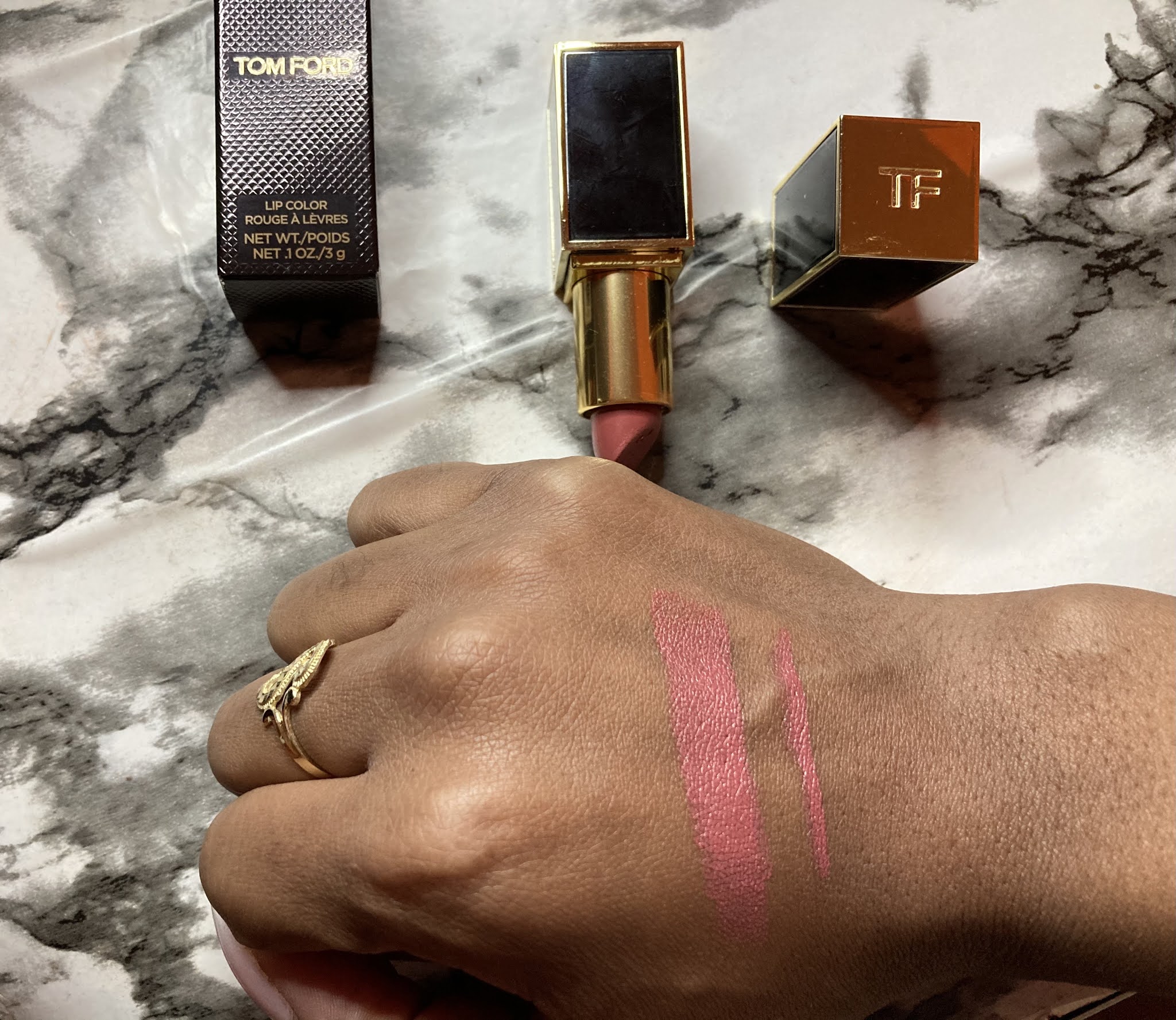 Lipstube: My Honest Review And Experience - 968tqfk