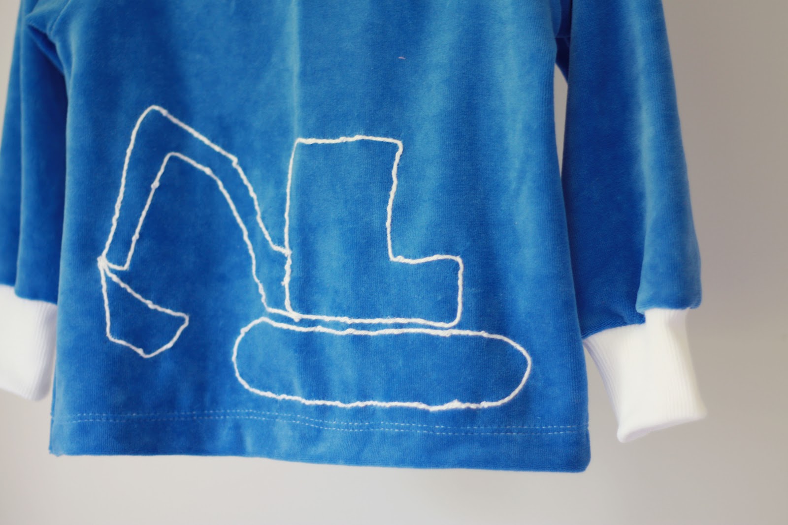 Hooded Sweatshirt Bildekode