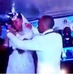 a Sad to watch! Tearful Nigerian bride refuses to kiss groom on wedding day