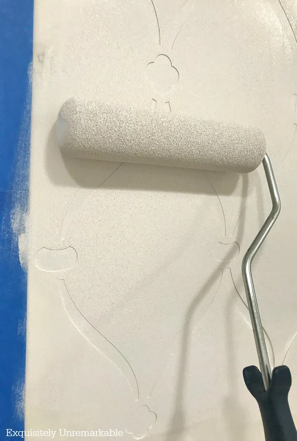 Using  A Roller To Stencil a wall