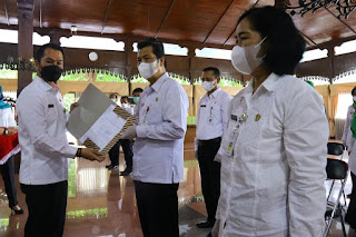 36 Kepala Sekolah Kudus Dilantik, Bupati Minta Agar Tingkatkan Kualiatas Pendidikan 1 IMG 20210528 WA0177