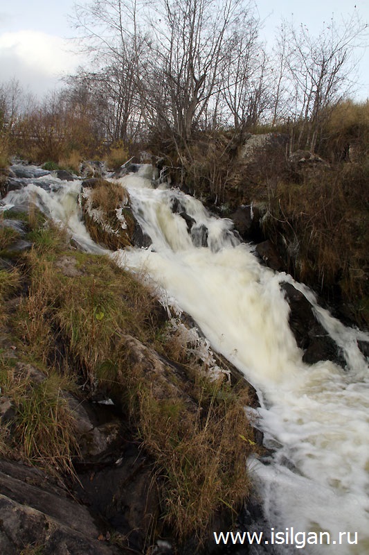 Gilevskij-vodopad-Derevnja-Gileva-Sverdlovskaja-oblast