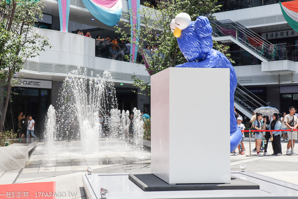 台中大里|台中軟體園區Dali Art藝術廣場|2019 KAWS BFF雕塑7/15-9/15 台中大里|台中軟體園區Dali Art藝術廣場|2019 KAWS BFF雕塑7/15-9/15