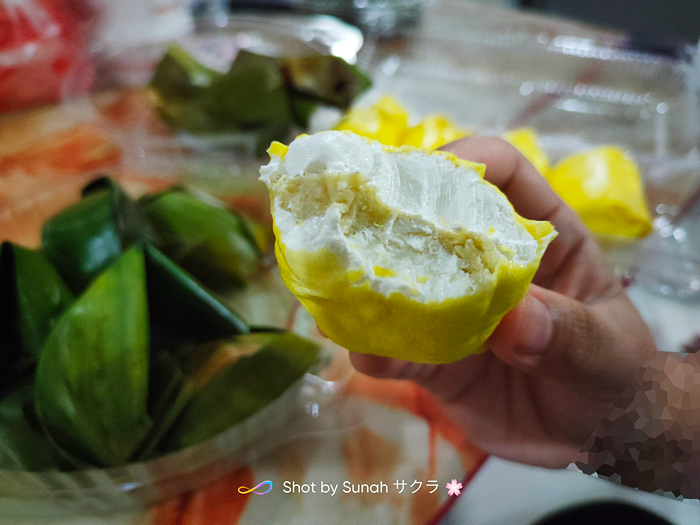 Durian Crepe & Kuih Koci Durian Dapo Mokcik