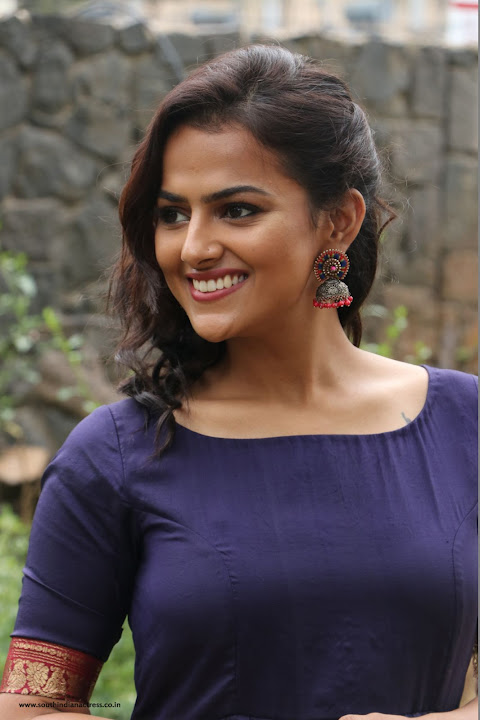 Shraddha Srinath at Vikram Vedha Press Meet