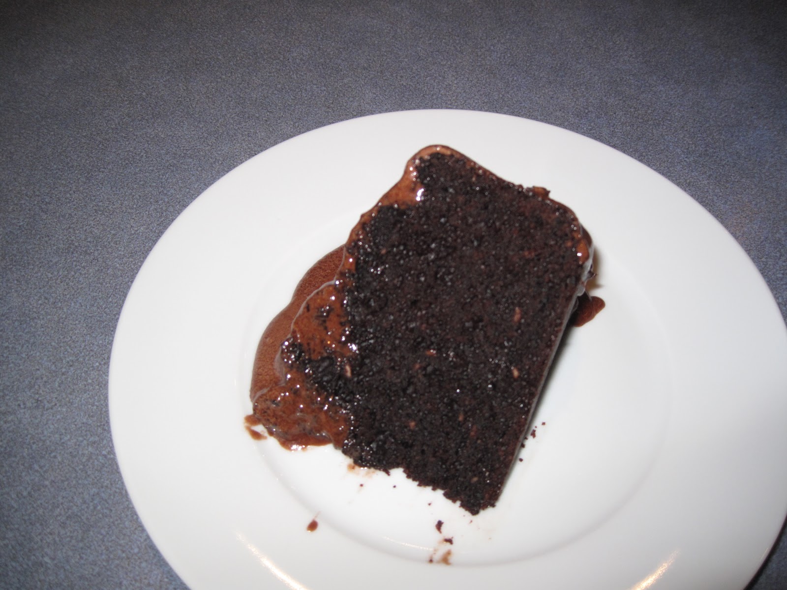 Squeeze Cuddles Ecofriendly homewares Chocolate Fudge Cake