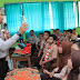 Pertama Kali Masuk Sekolah, Ratusan Siswa SMP 2 Kandangan Kedatangan Pengajar Baru Bapak Kapolres