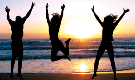 Resultado de imagem para Viva atÃ© 20 anos mais com seis hÃ¡bitos, entre eles sorrir mais