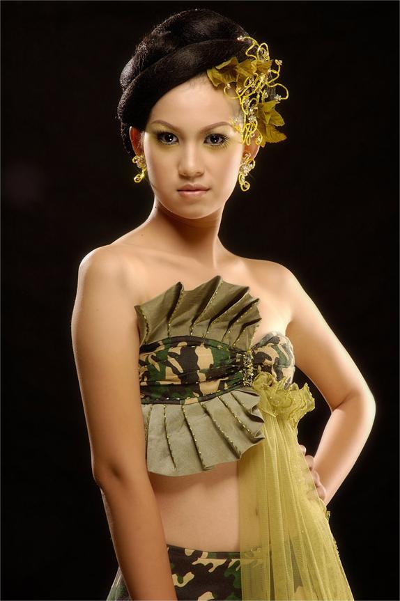 Девушки индонезии. Индонезийки балийки. Индонезийцы внешность. Красивые девушки Индонезии. Самые красивые Индонезийки.