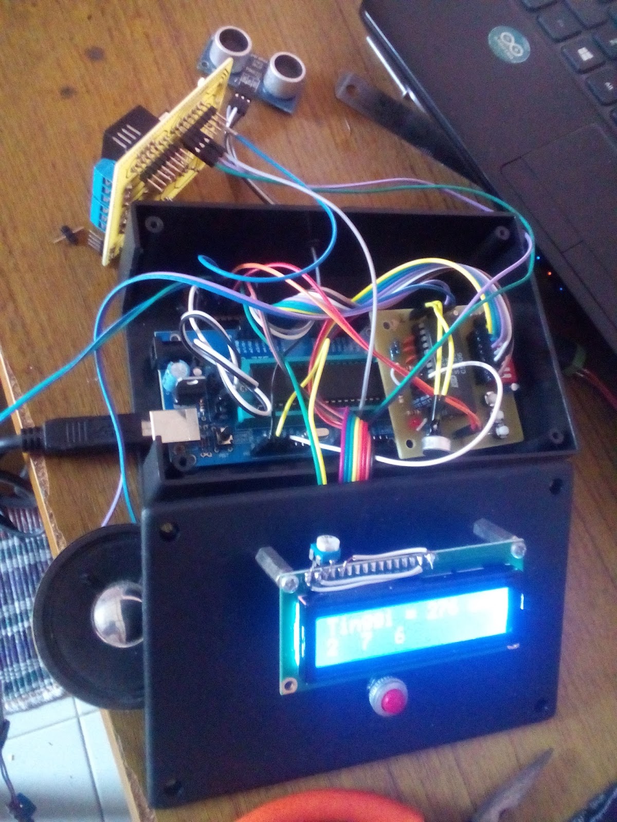 .: Membuat Alat Monitor Ketinggian Badan Menggunakan Sensor Jarak PING ...