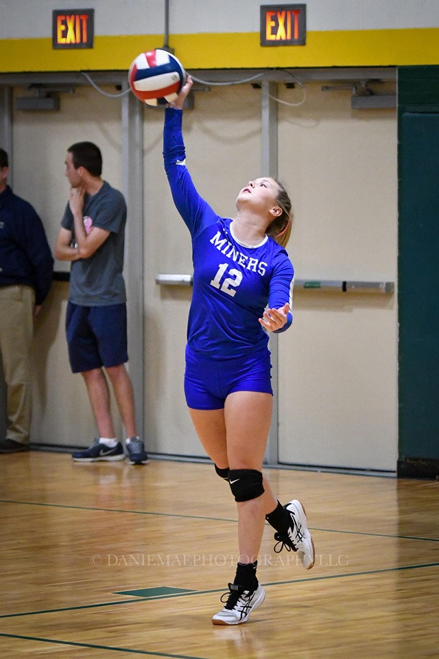 HIGH SCHOOL VOLLEYBALL Minersville Nativity BVM