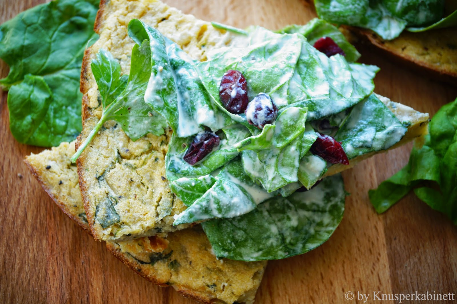 Knusperkabinett: Farinata di Ceci mit frischem Bärlauch und Cranberry ...