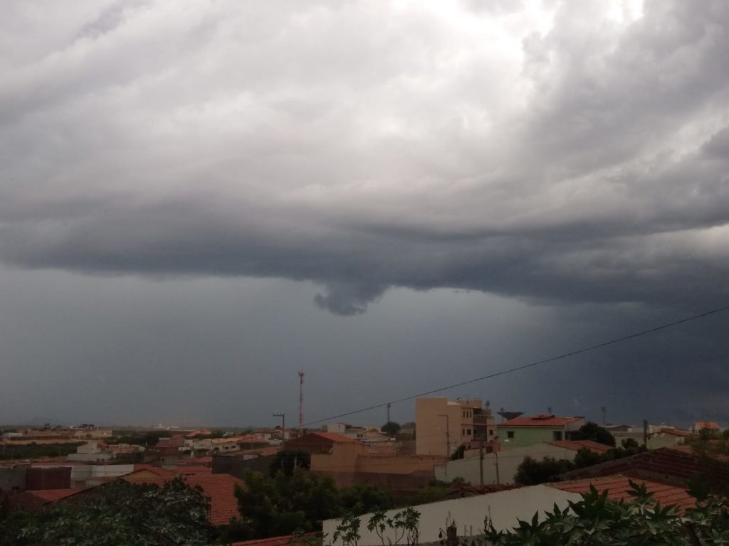 Meteorologia prevê possibilidade de 100mm de chuvas nos próximos 4 dias em Malhada de Pedras e região circunvizinhas Meteorologia prevê possibilidade de 100mm de chuvas nos próximos 4 dias em Malhada de Pedras e região circunvizinhas