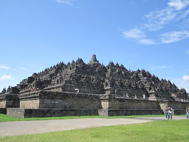 14 Fakta Menarik Tentang Candi Borobudur