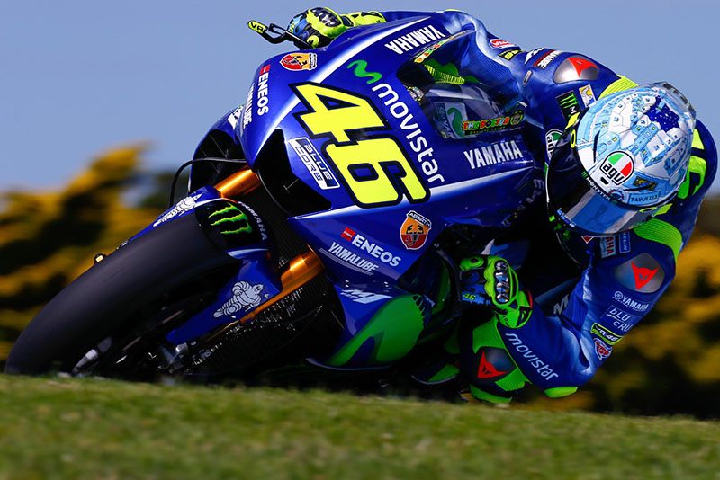 √ Biografi Valentino Rossi Izbio