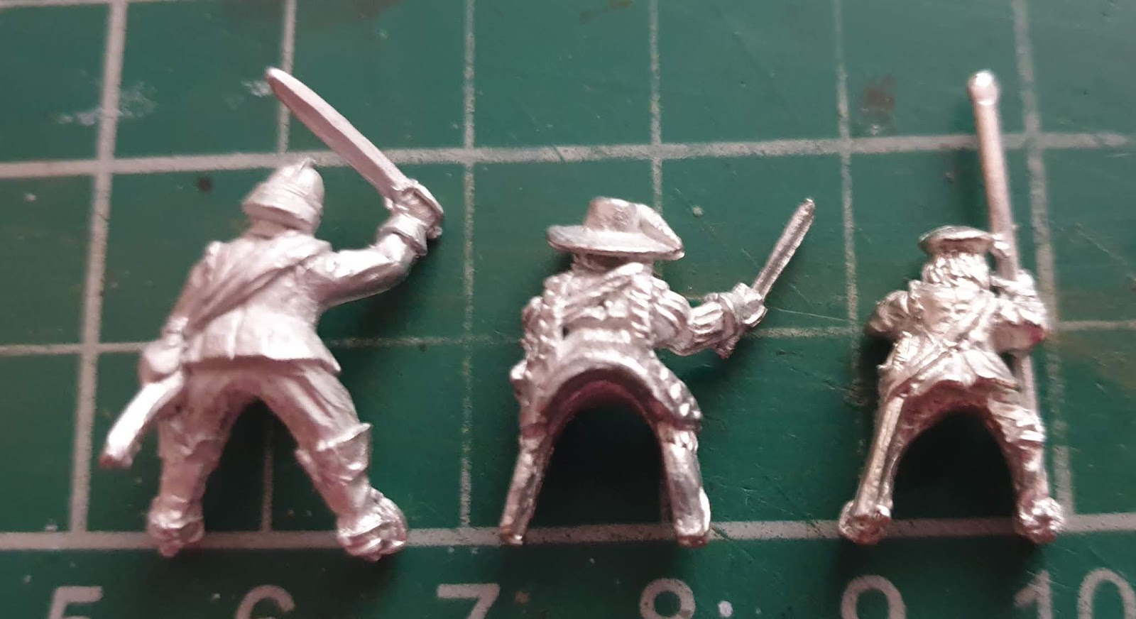 New! Musket Rests and Swine Feathers - Warlord Games