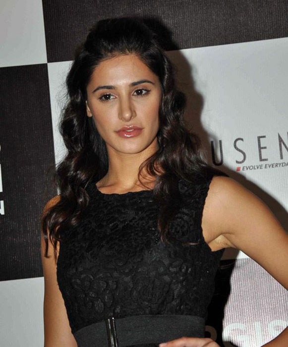 Nargis Fakhri Hot Photos | Hair Style2013