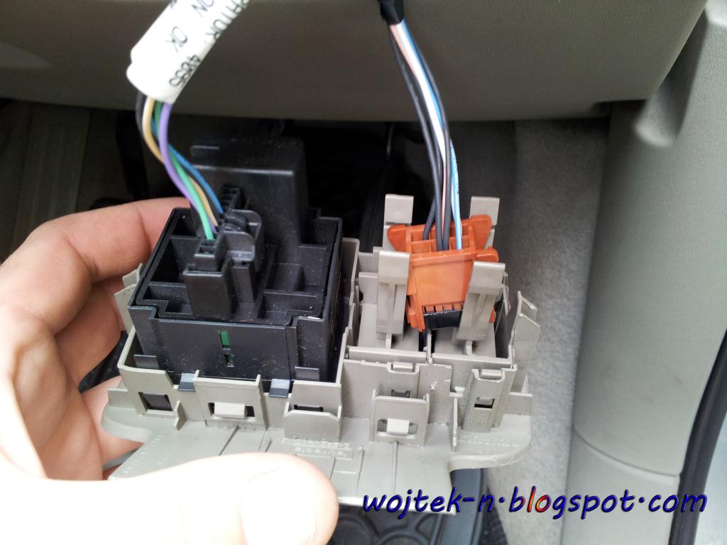 wojtekn Clutch/parking sensor problem/error in Renault Grand Scenic check parking brake