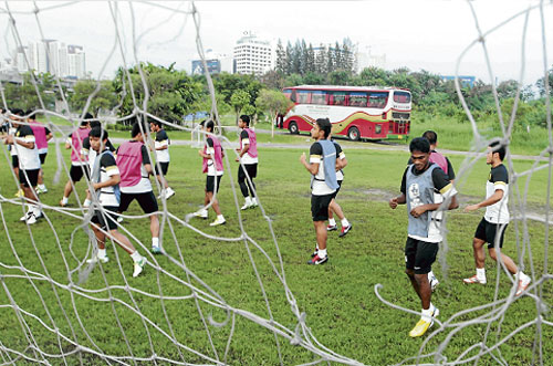 Separuh Akhir Ke Dua Suzuki Cup 2012 - Malaysia Vs Thailand 