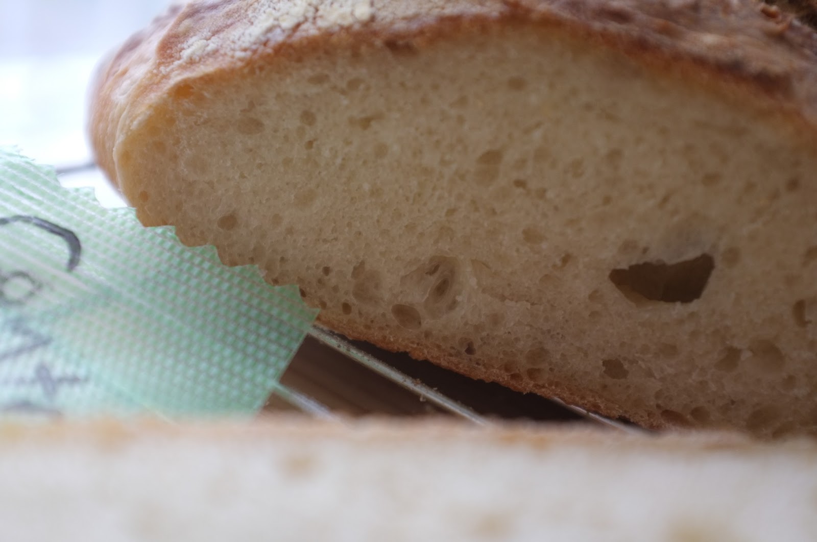 A little shop in Tokyo Japanese bread flour tests koumugi