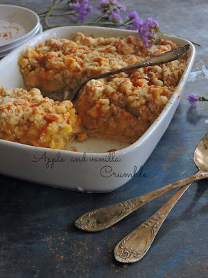 Crumble de manzana y vainilla