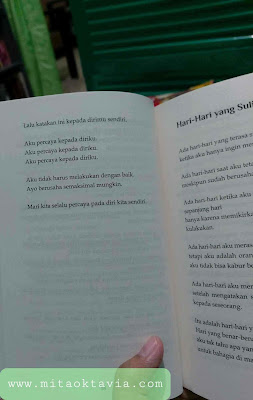 Membaca buku, buku