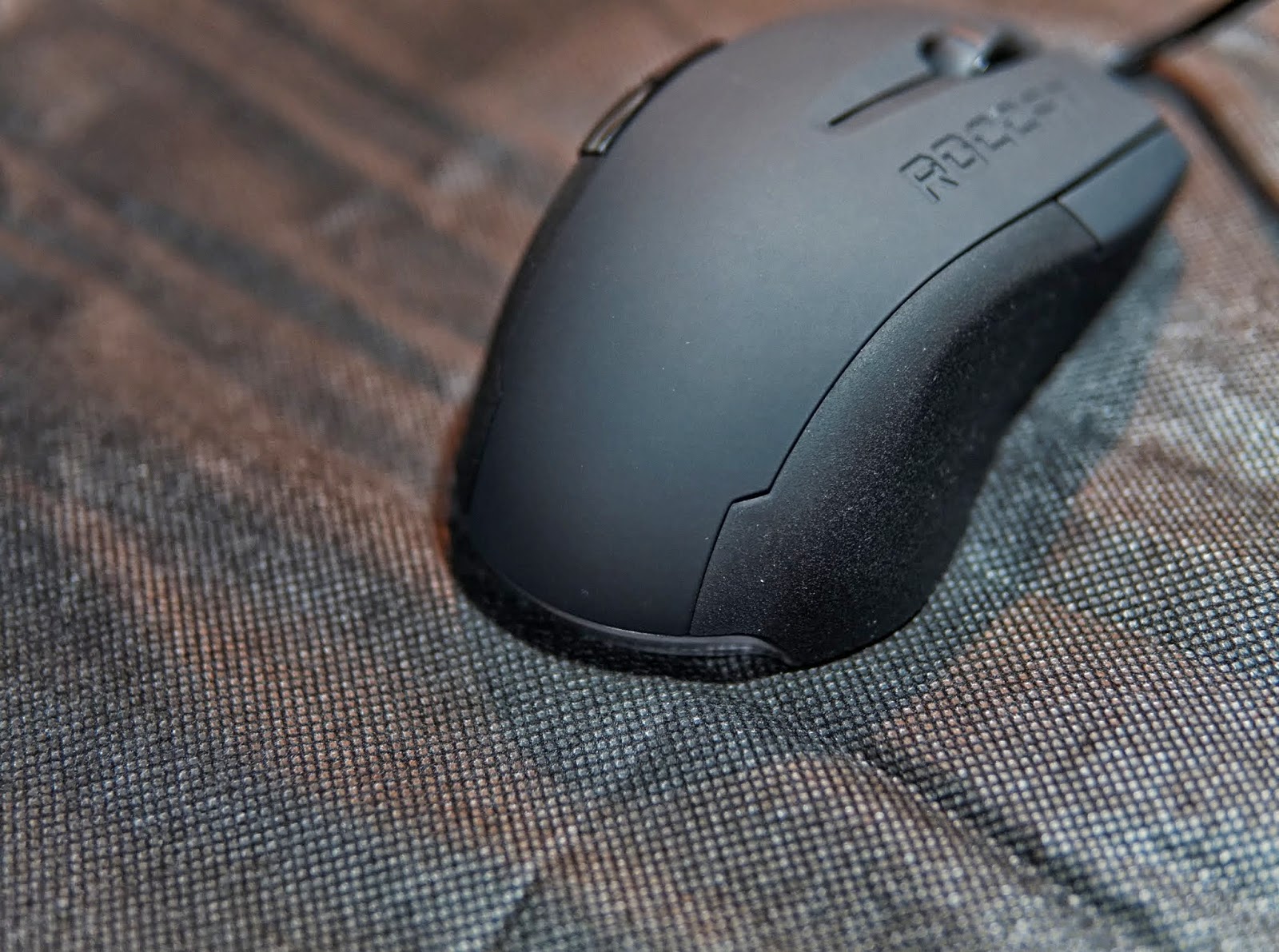 ROCCAT SAVU