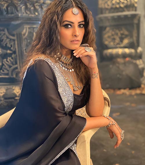 anita hassanandani new look in black outfit naagin vishakha anita hassanandani new look in black outfit naagin vishakha