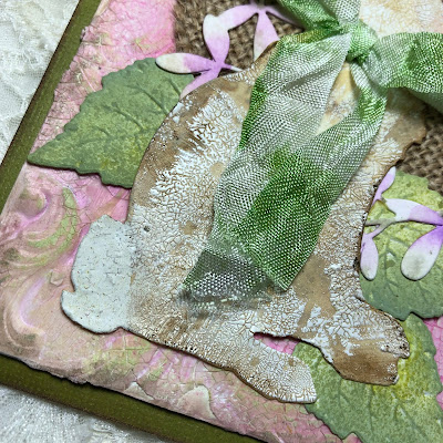 Frilly and Funkie https://frillyandfunkie.blogspot.com/2019/04/saturday-showcase-seth-apters-baked.html Spring Card Tutorial with Tim Holtz 3D Embossing Seth Apter Baked Velvet by Sara Emily Barker 23