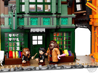 LEGO Harry Potter Diagon Alley Set