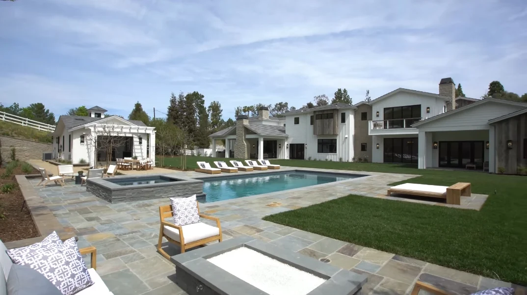 63 Photos vs. Tour 5800 Jed Smith Rd, Hidden Hills, CA Ultra Luxury Modern Rustic Mansion