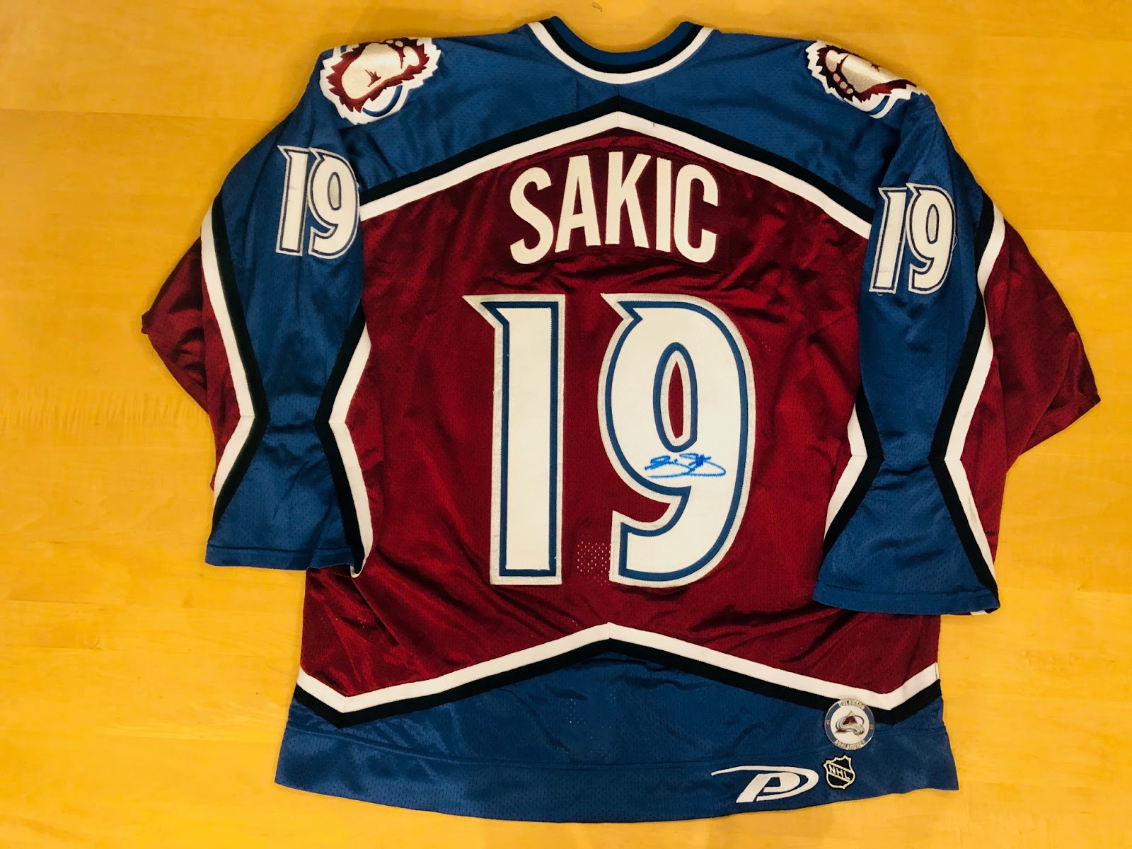 colorado avalanche game worn jersey