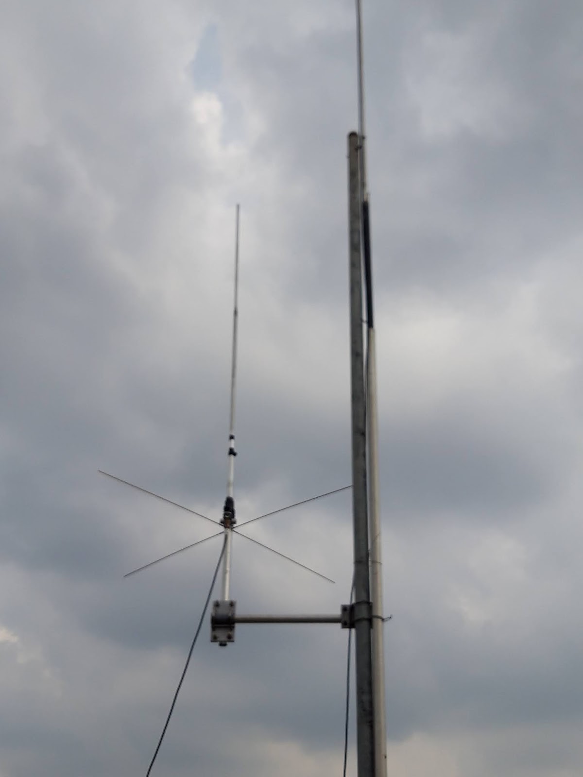 Saya Belajar 3/4 Lambda 2m band Antenna