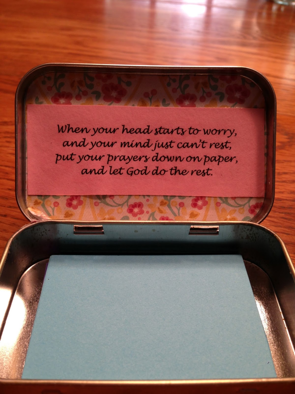 A Traveler's Dream: DIY Altoid Tin Prayer Boxes