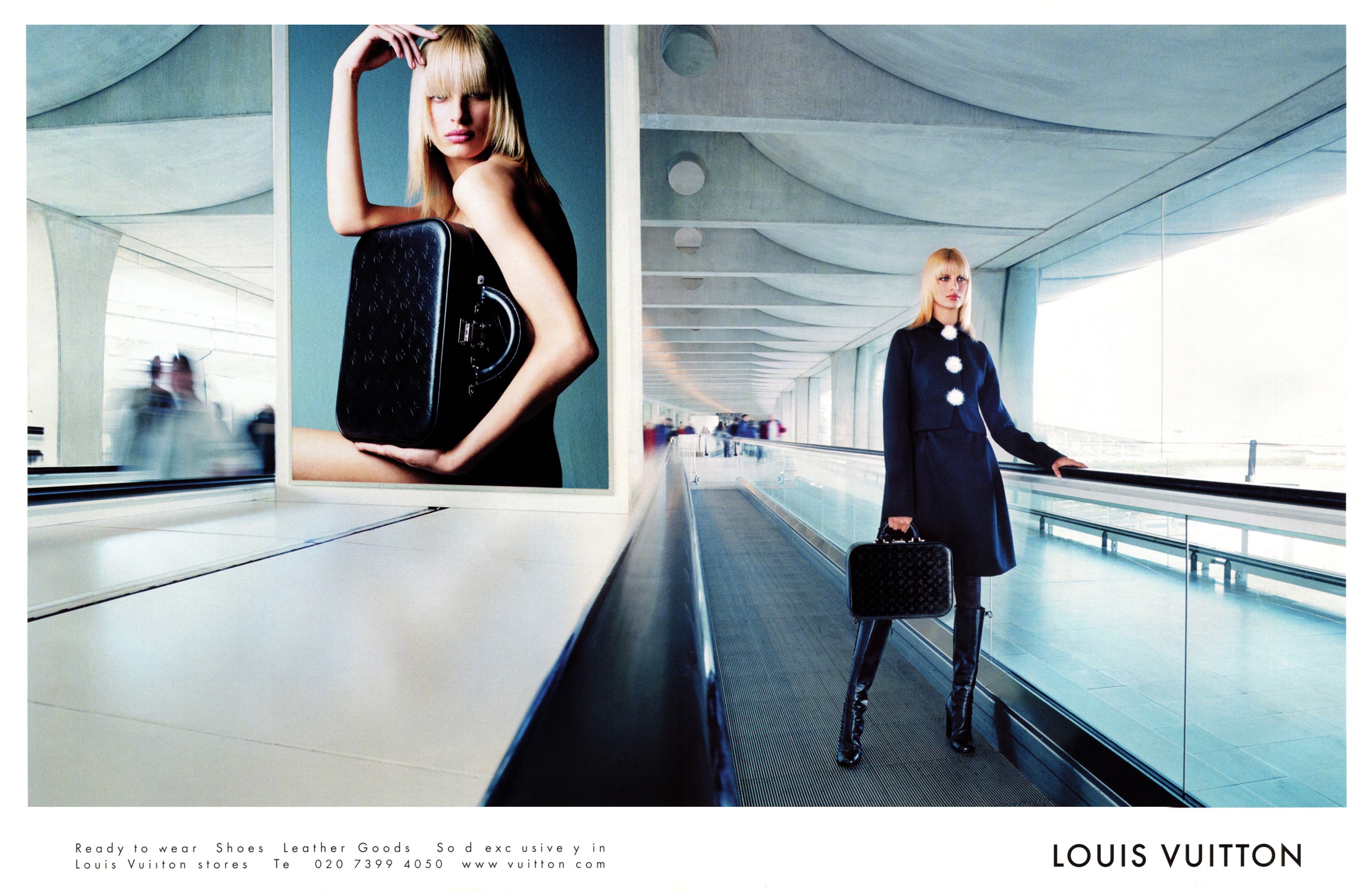 2001 LOUIS VUITTON Luggage : Karolina Kurkova Magazine PRINT AD (2-pg )