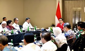 Jokowi Perintah Panglima TNI Tambah Pasukan Untuk Tanggulangi Kebakaran Lahan Di Riau
