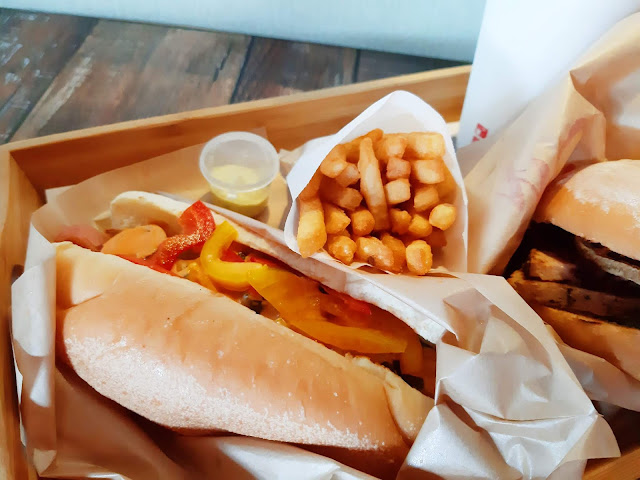 【台北市萬華區 / 丹麥美食 / 捷運西門站】 捷運西門 丹麥美食 Tulip Timeout 丹麥熱狗堡