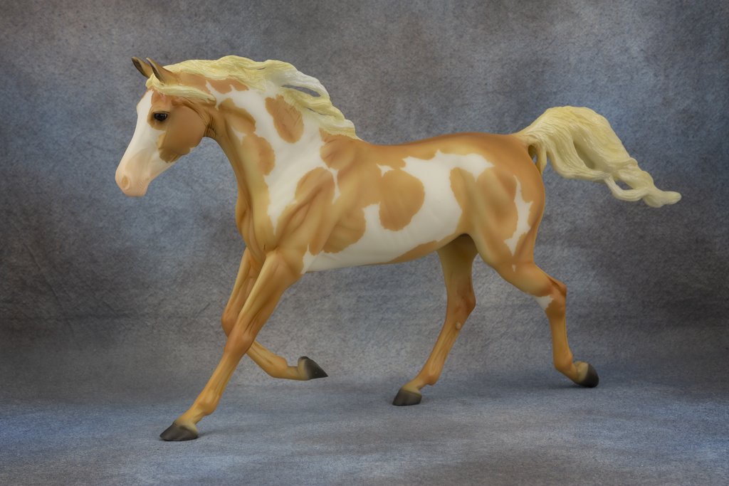 Exciting news - more auction models were posted on the Breyerfest Blog toda...