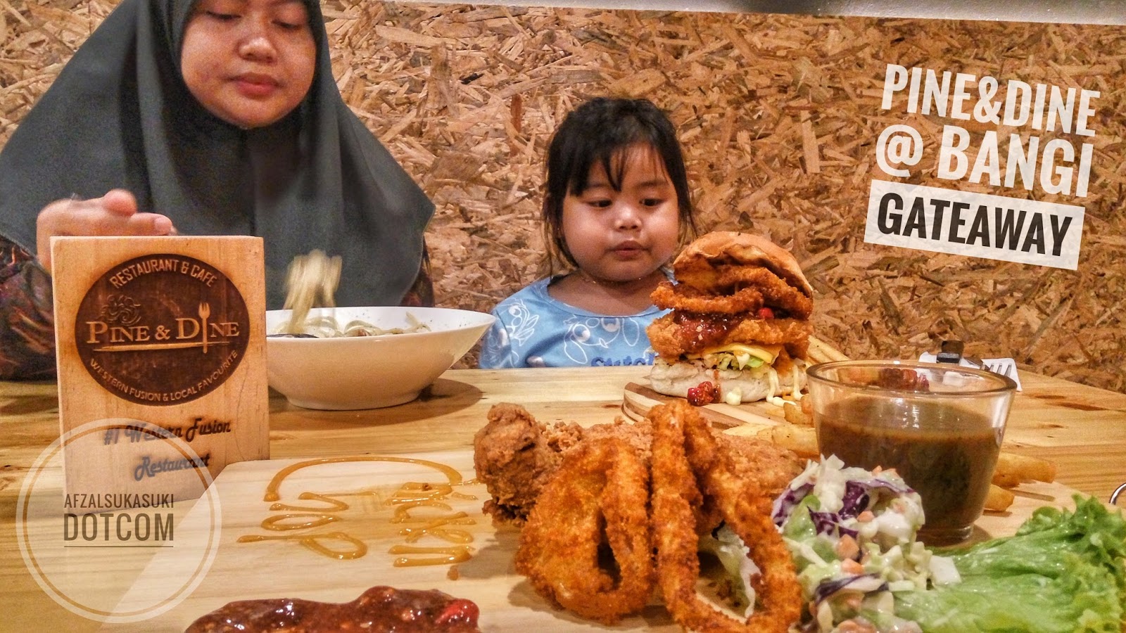 Pine n Dine Cafe Di Bandar Baru Bangi